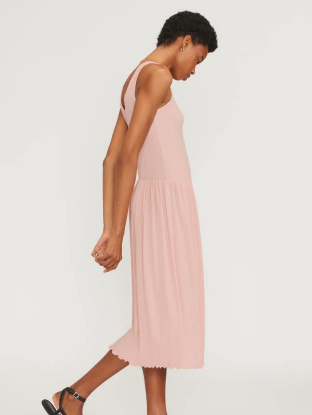 Everlane The Rib Soft Knit Scoop-Neck Dress - Picture 5 of 13